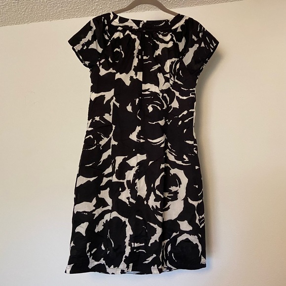 LAST CALL J Crew 100% Cotton Pleated Lined Short Sleeve Dress Floral Pattern - Picture 2 of 2